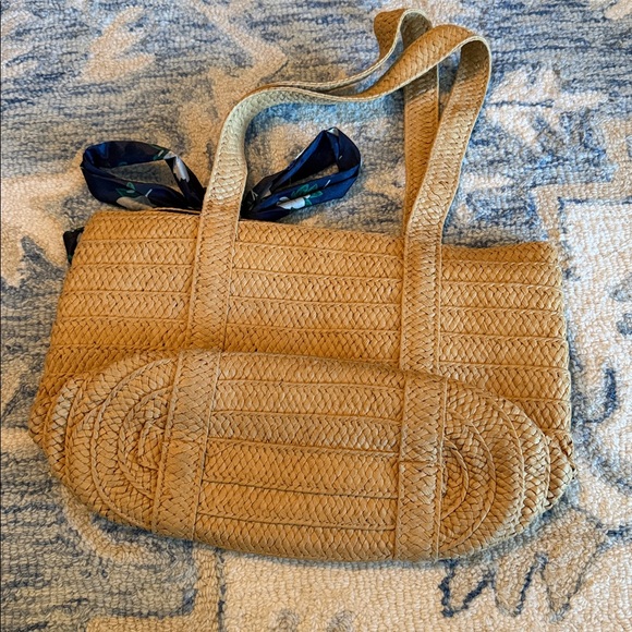 Draper James Small Tote Bag with Tie - Picture 2 of 3